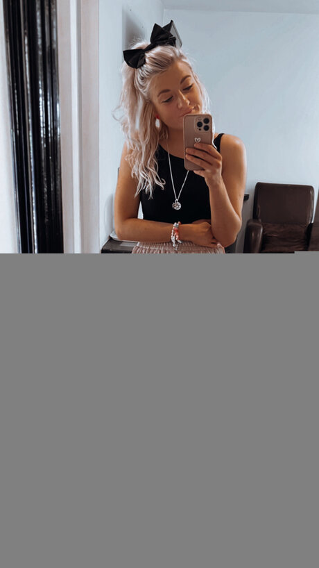 Arabellasparklesfree