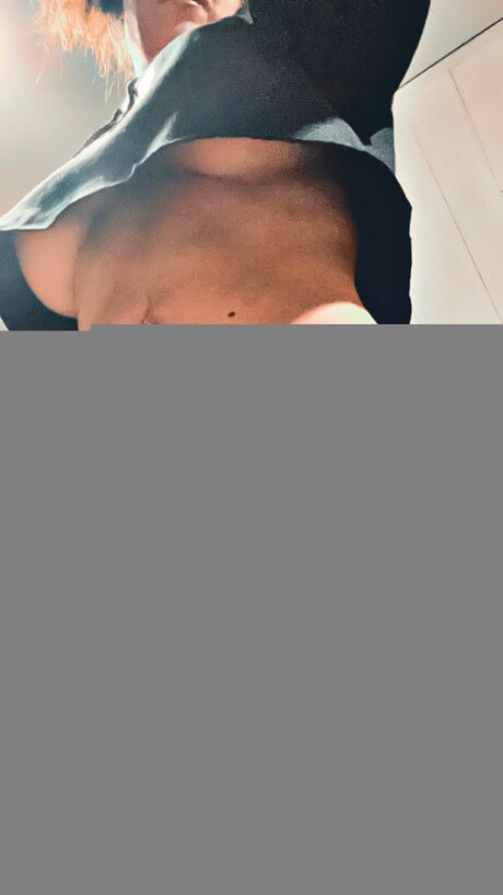 Nacktes geleaktes OnlyFans-Foto von Shaunaleaaa