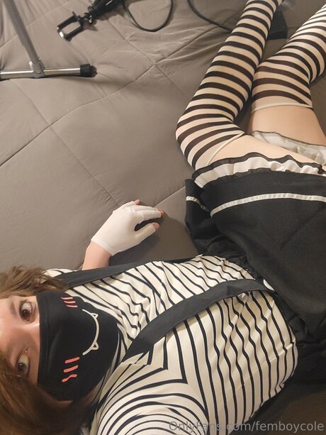 Naken lekkede OnlyFans-bilde av Femboycole