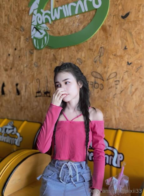 Naken lekkede OnlyFans-bilde av Pixii33