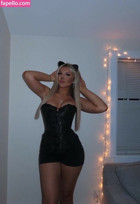 Nikkidalessandro22