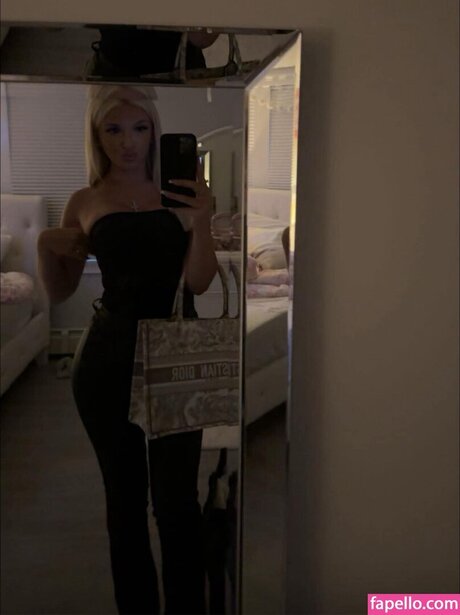 Nikkidalessandro22