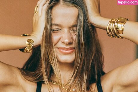 Chloe Campbell