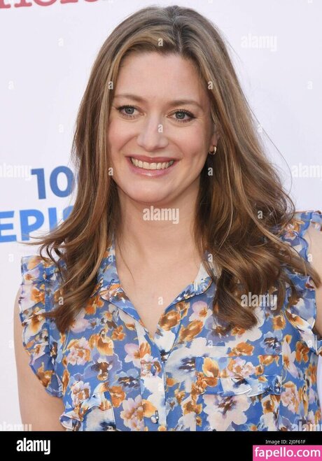 Zoe Perry