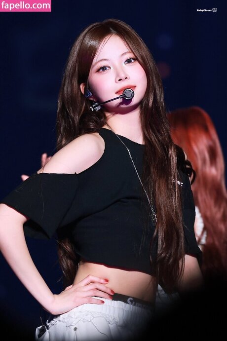 Hong Eunchae 홍은채