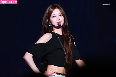 Hong Eunchae 홍은채
