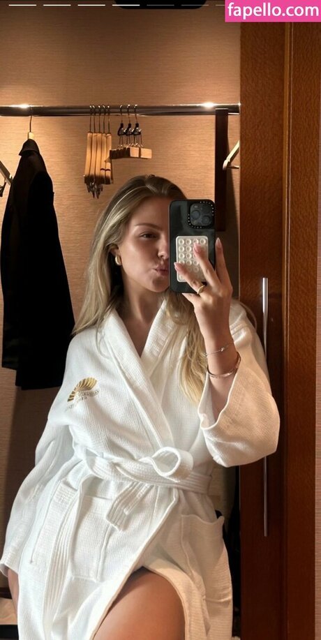 Julia Haller