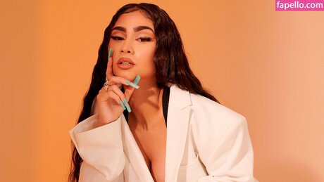 Paloma Mami