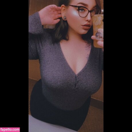Foto nua vazada do OnlyFans de Girl Gooners