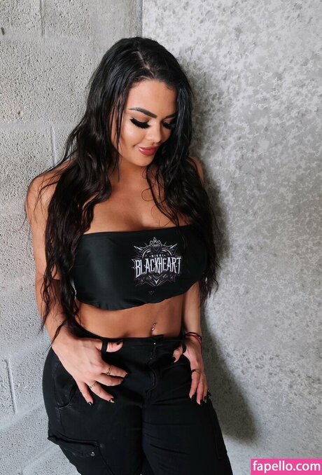 Nikki Blackheart