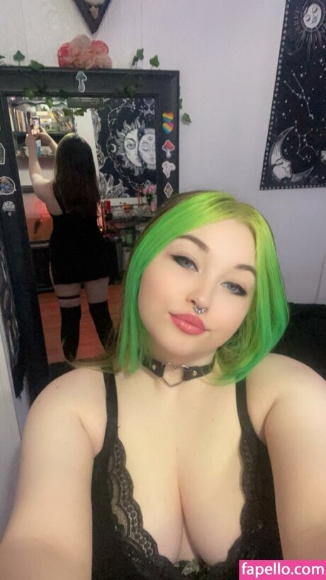 Nacktes geleaktes OnlyFans-Foto von Thatwitchcc