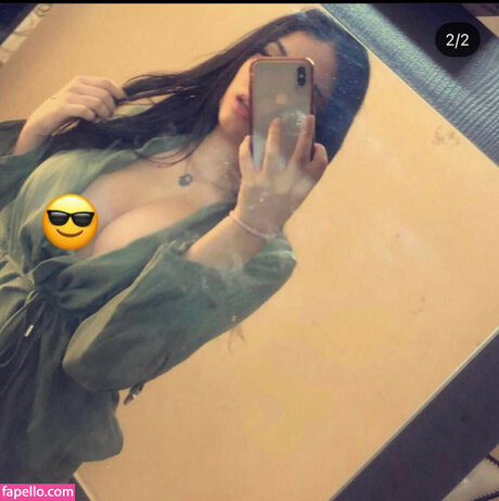 Foto di nudo di fuga di OnlyFans di Noora Hejaz
