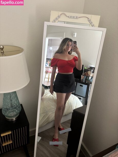 Naken läckt OnlyFans-bild av Katnanette