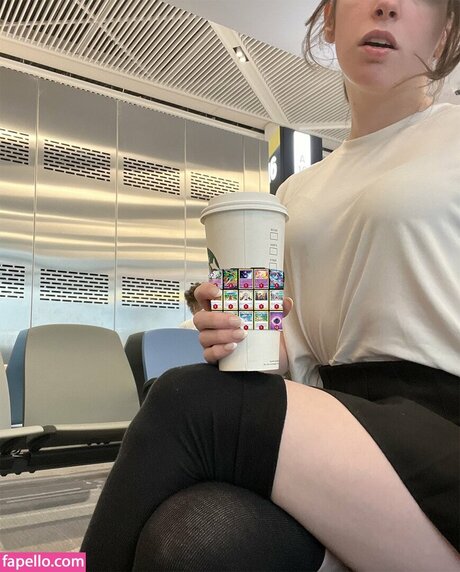 Ursiiday OnlyFans泄露裸照