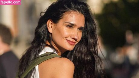 Naken läckt OnlyFans-bild av Momi Giardina
