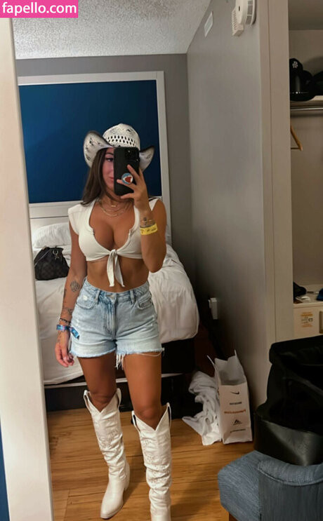 Jjjjennaa