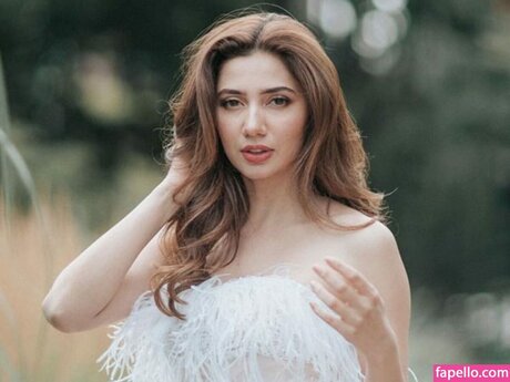 Foto desnuda filtrada de OnlyFans de Mahira Khan