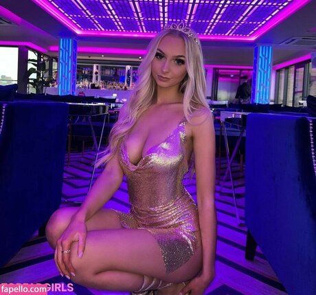 Naken läckt OnlyFans-bild av Mimi Malthouse Uk