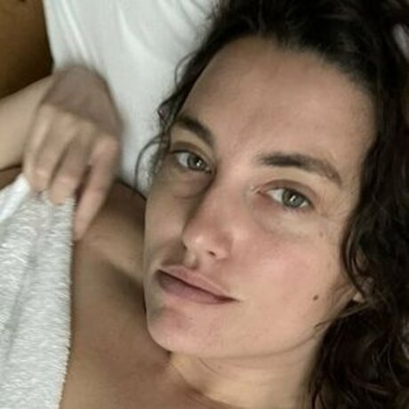 Naken lekkede OnlyFans-bilde av Nolina Nyx