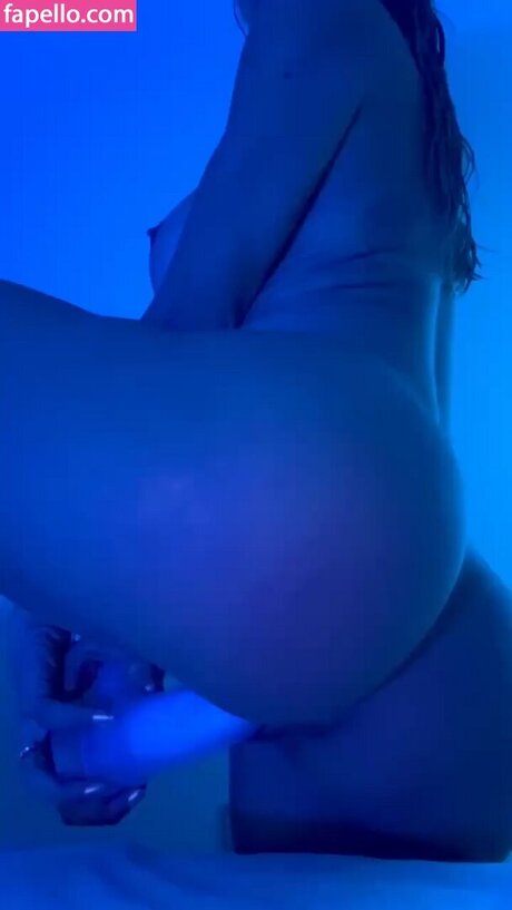Nahá fotka uniklých OnlyFans od Leticiareed