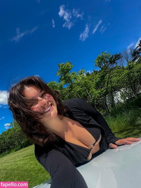 Naken läckt OnlyFans-bild av Lunabrookevt