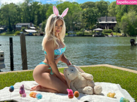 Alissa Hale  nude leaked OnlyFans photo
