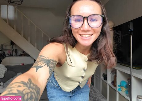 Double Take Reacts