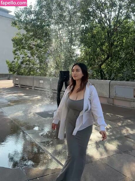Nagie wyciekłe zdjęcie OnlyFans od Hollyshu