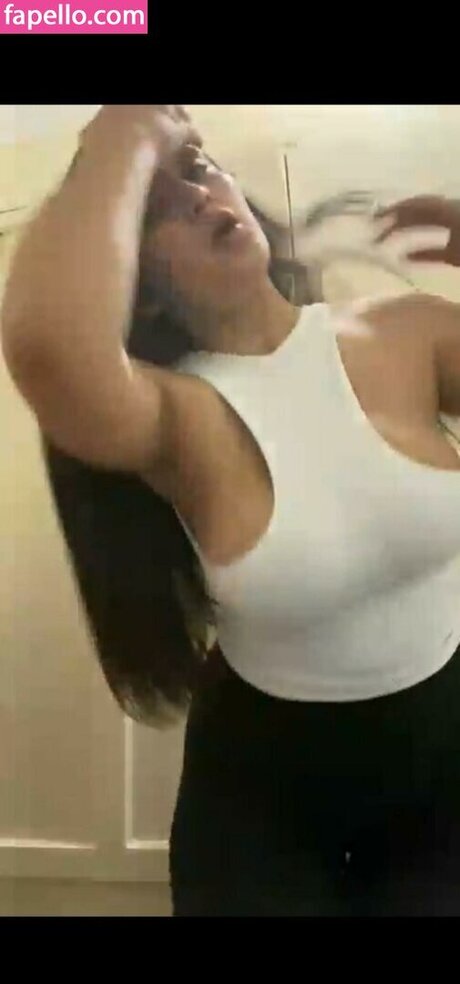 Foto desnuda filtrada de OnlyFans de Days Colina