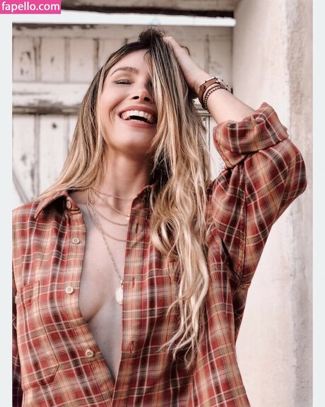 Naken lekkede OnlyFans-bilde av Tslanaxoxo