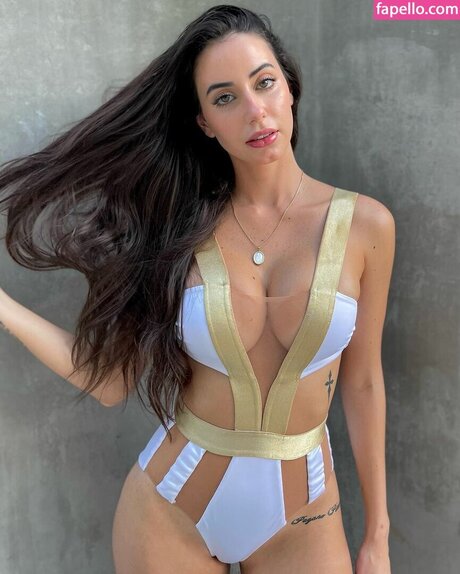 Alaston vuotanut OnlyFans-kuva Nataly Pagano