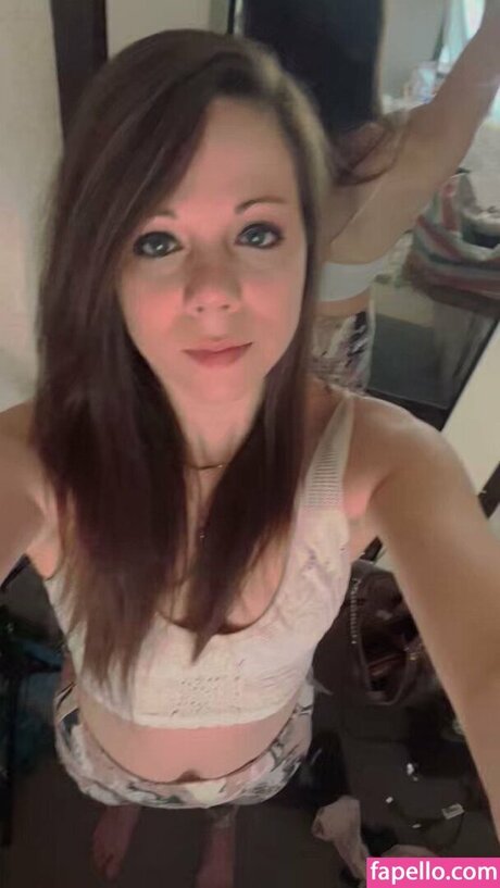 Foto nua vazada do OnlyFans de Novah Knight