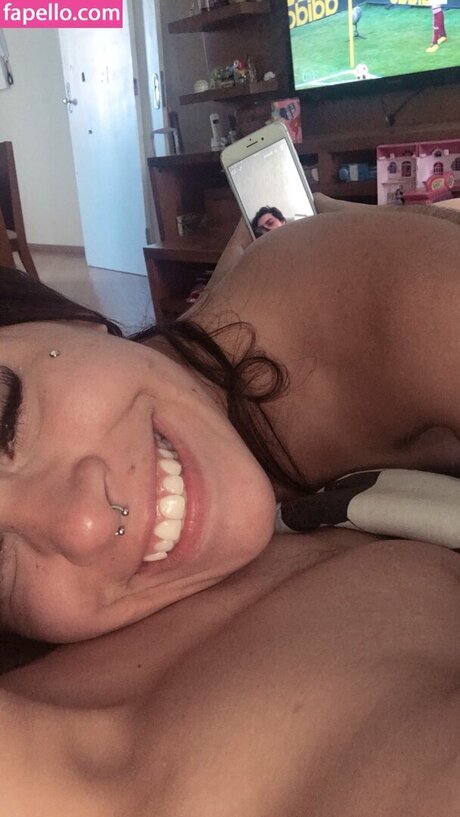 Naken lekkede OnlyFans-bilde av Priscila Evelyn