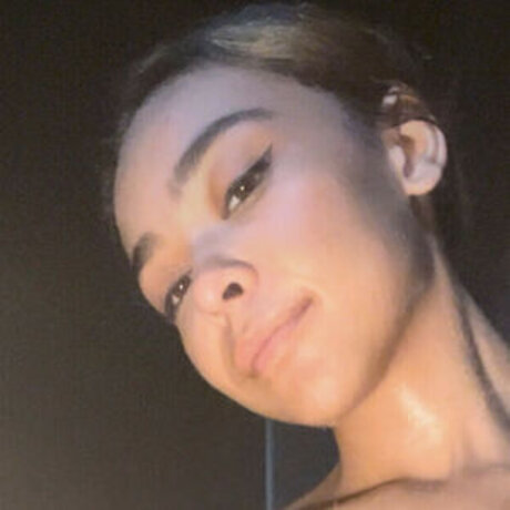 Naken läckt OnlyFans-bild av Sydswrldxo