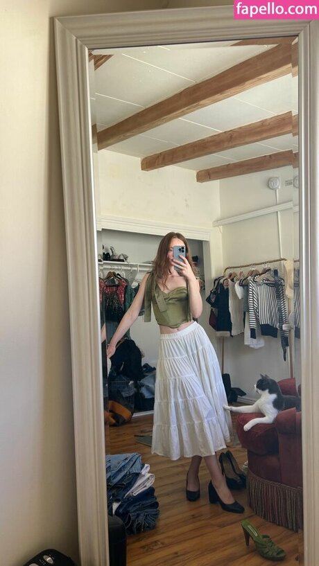 Naken lekkede OnlyFans-bilde av Samantha Cormier