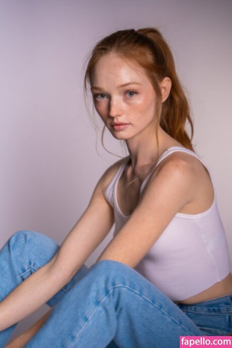 Naken läckt OnlyFans-bild av Samantha Cormier