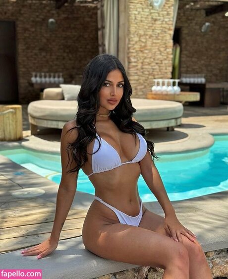 Nahá fotka uniklých OnlyFans od Martita Estevez
