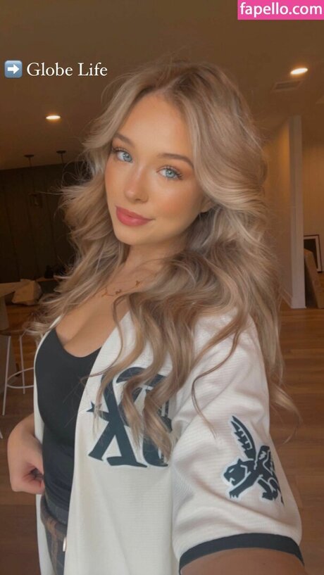 Обнаженная фотография утечки OnlyFans от Lynzie Fulton