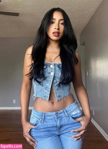 Naken lekkede OnlyFans-bilde av Mejia Gabriela
