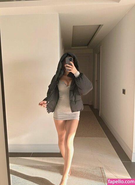 Nahá fotka uniklých OnlyFans od Yugiohsen