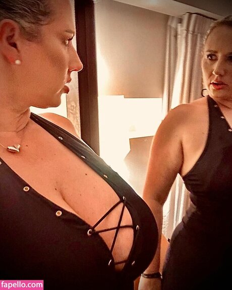 Naken lekkede OnlyFans-bilde av Kathydeep