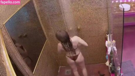 Naken läckt OnlyFans-bild av Candeladaz