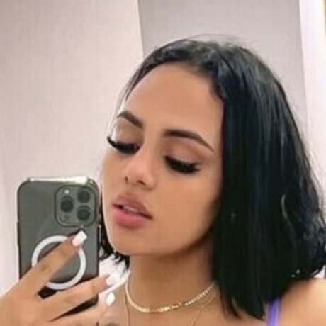 Nahá fotka uniklých OnlyFans od Luna Cruz