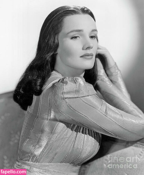 Naken lekkede OnlyFans-bilde av Frances Farmer