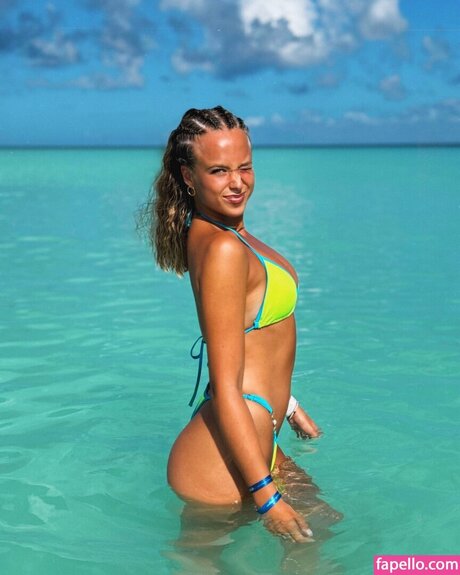 Foto nua vazada do OnlyFans de Arianna Tornari