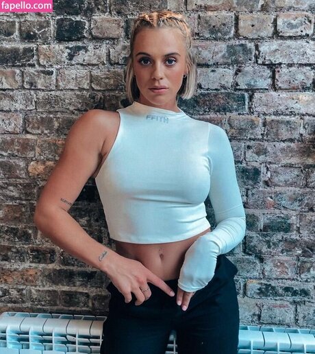 Laura Crane