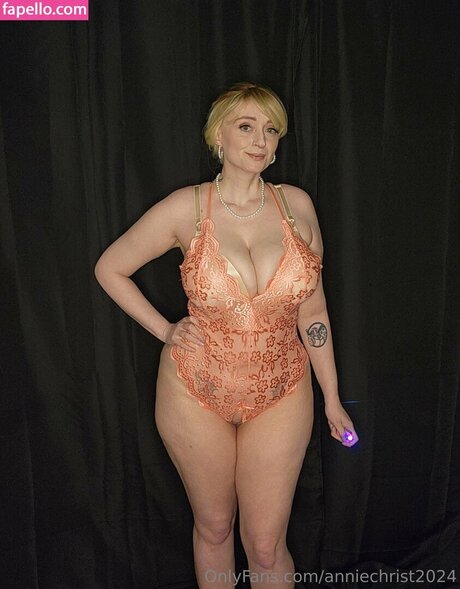 Annie Christ