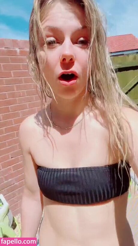 SmileyDani158