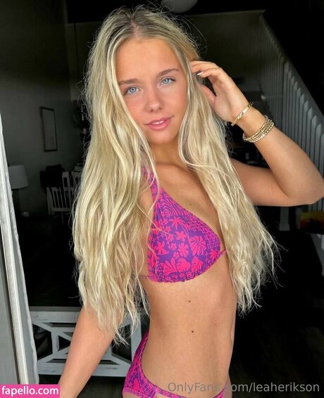 Naken läckt OnlyFans-bild av Elsieporter