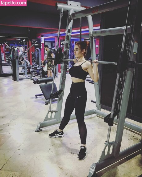Alasti lekkinud OnlyFans-i pilt Duygu German